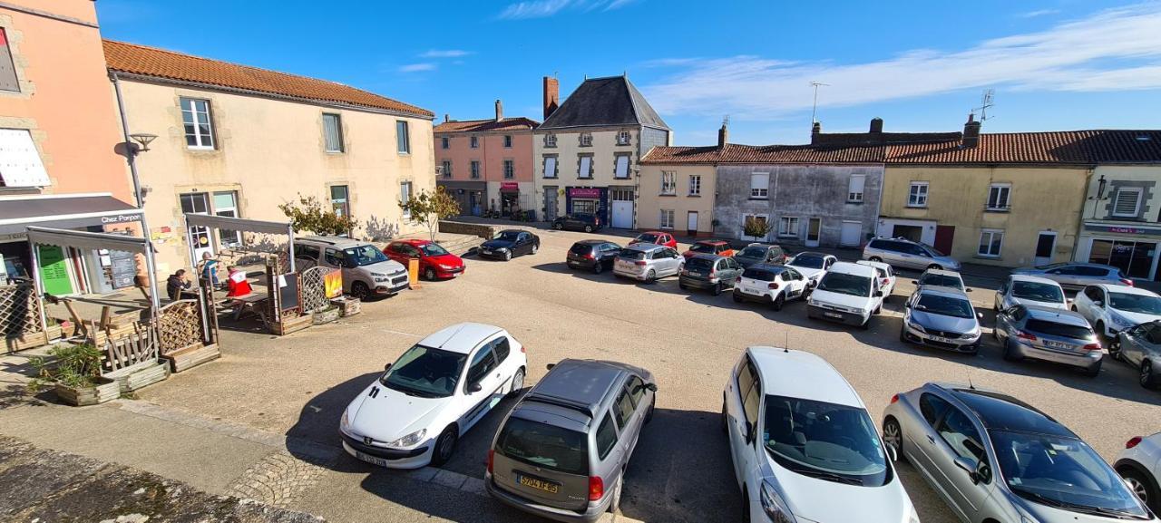 Gite Le Haut Du Pave 3 A 7 Chambres 6 A 14 Couchages, 3 Min Du Puy Du Fou Les Épesses Dış mekan fotoğraf