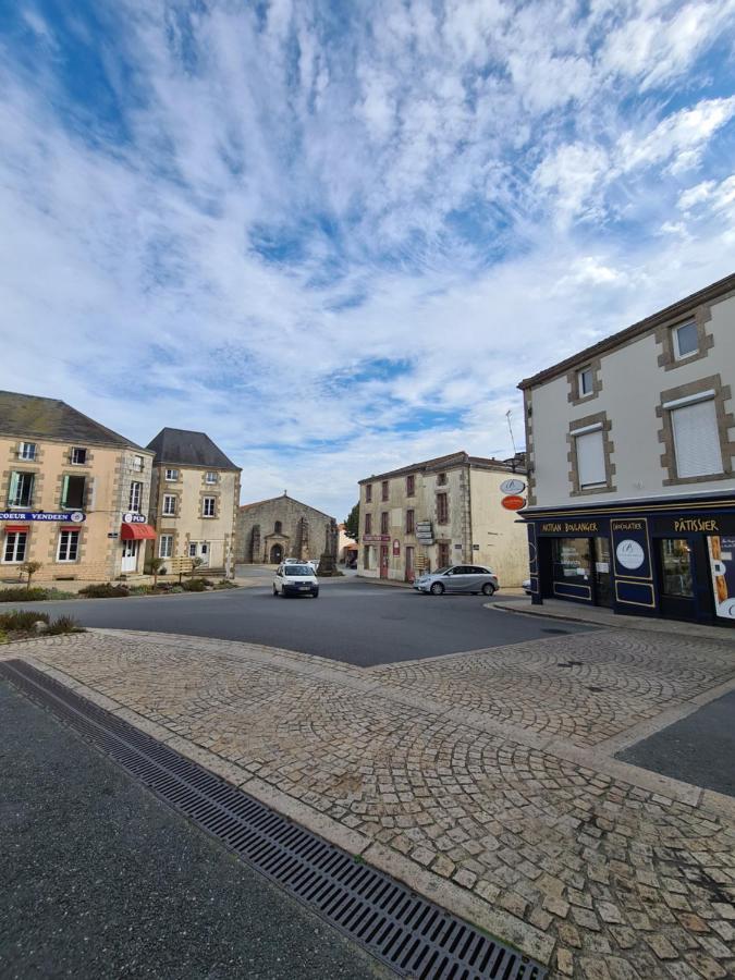 Gite Le Haut Du Pave 3 A 7 Chambres 6 A 14 Couchages, 3 Min Du Puy Du Fou Les Épesses Dış mekan fotoğraf